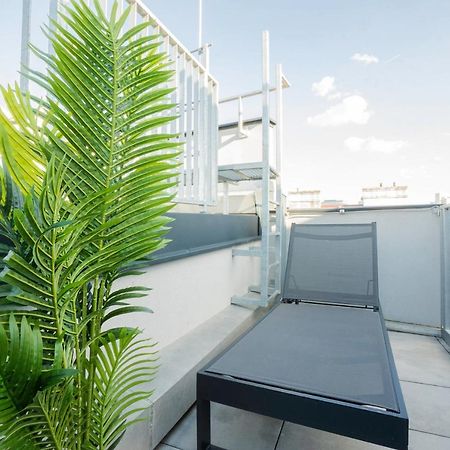 וינה Orestaliving - Penthouse With Designer Renovation מראה חיצוני תמונה
